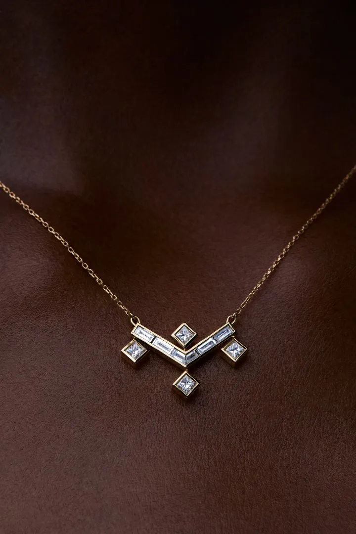 Vibrations Single Drop Fringe Pendant Necklace in Diamond