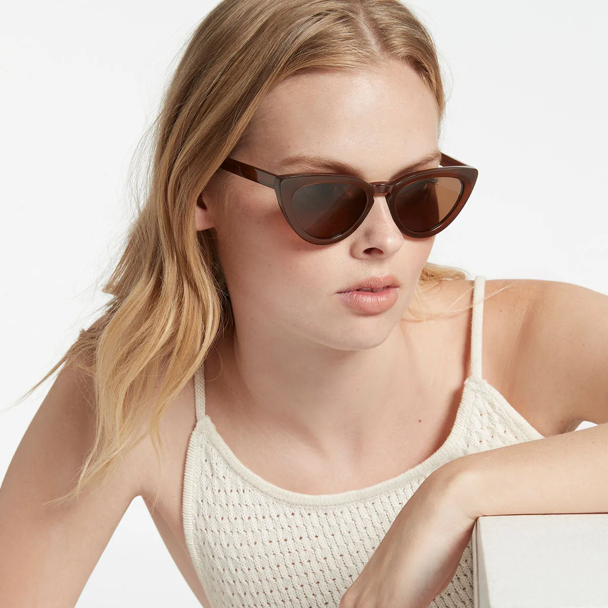 Villain Sunglasses - Brown