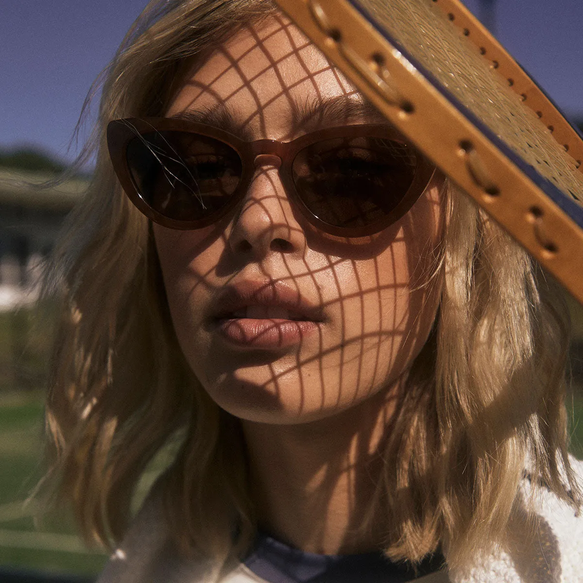 Villain Sunglasses - Brown