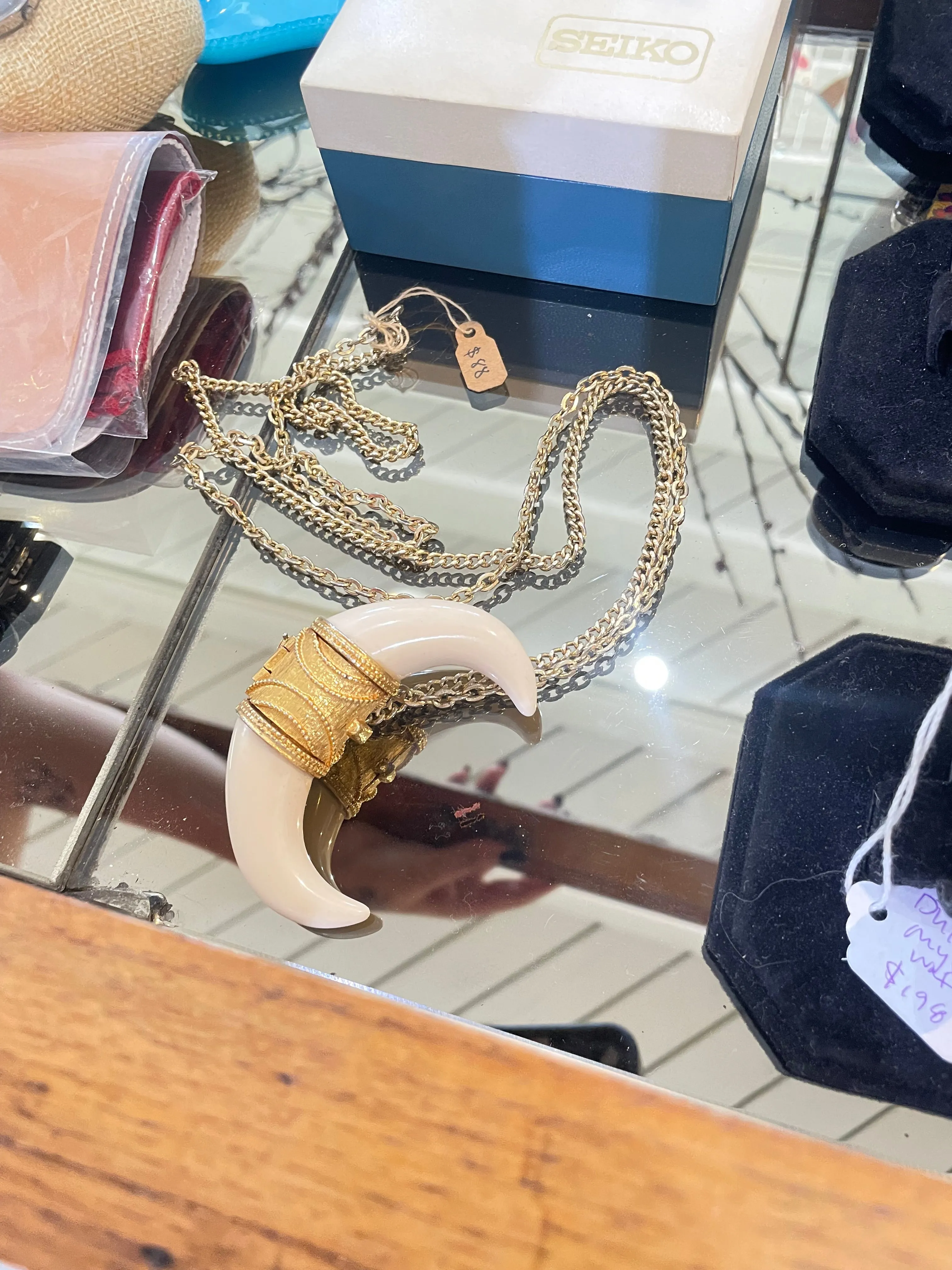 Vintage Gold Chain Tusk Necklace