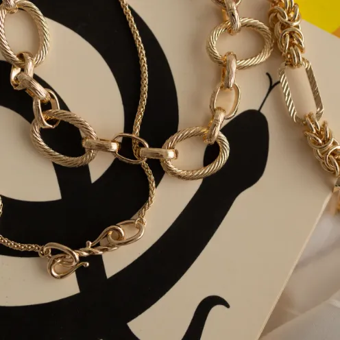 Violette Chain Necklace