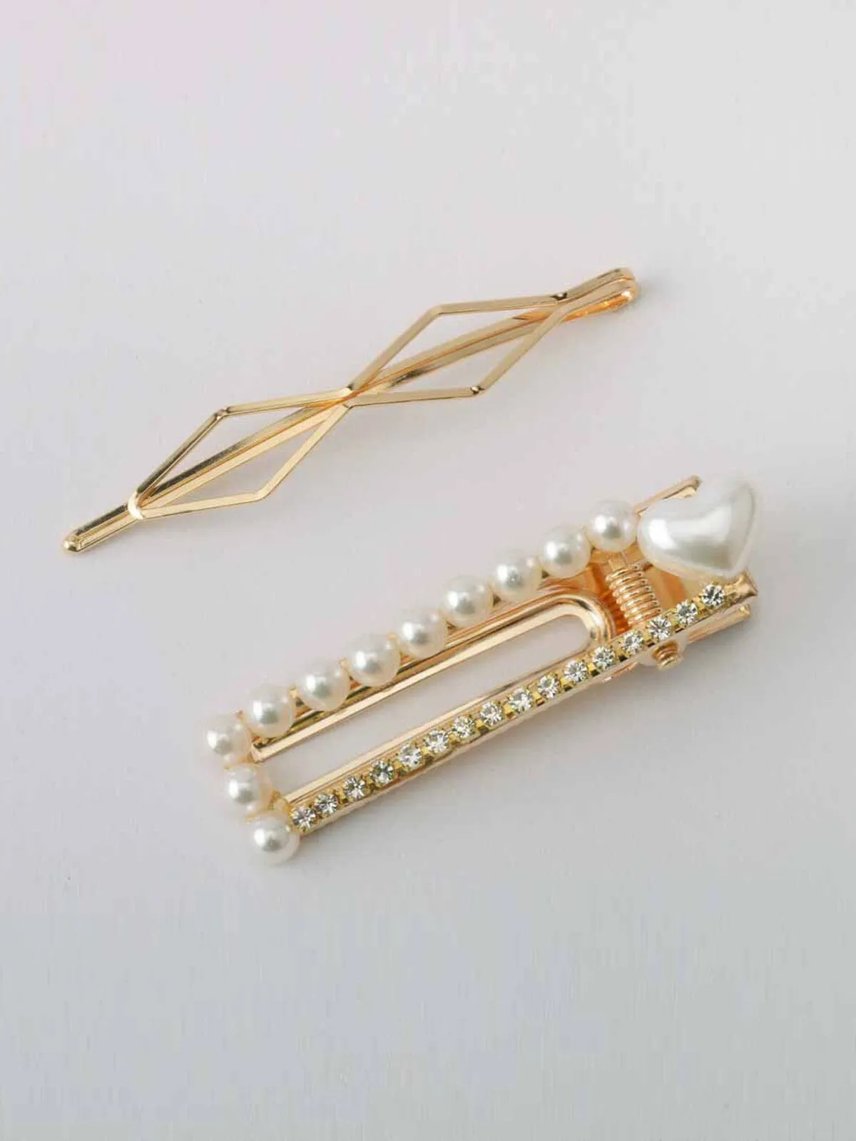 WOMEN'S GOLD PEARL HAIR CLIPS