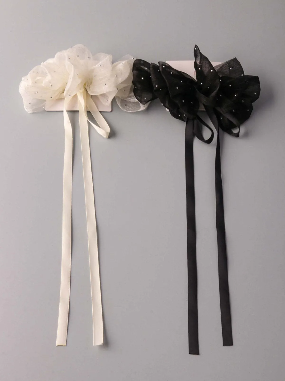 WOMEN'S RUFFLE BLACK & WHITE BOW HAIR CLIPS